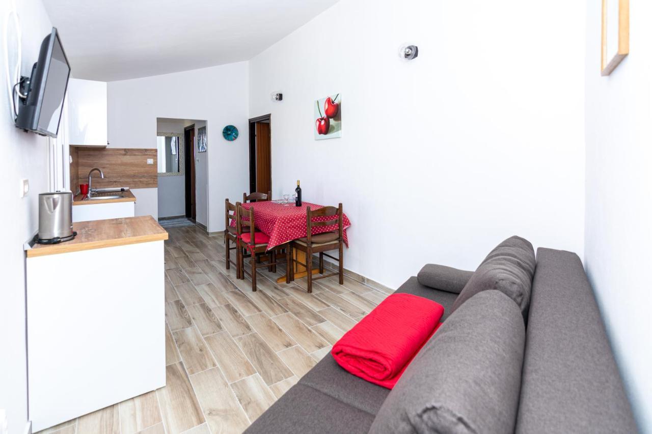 Apartment Plemic باغ المظهر الخارجي الصورة