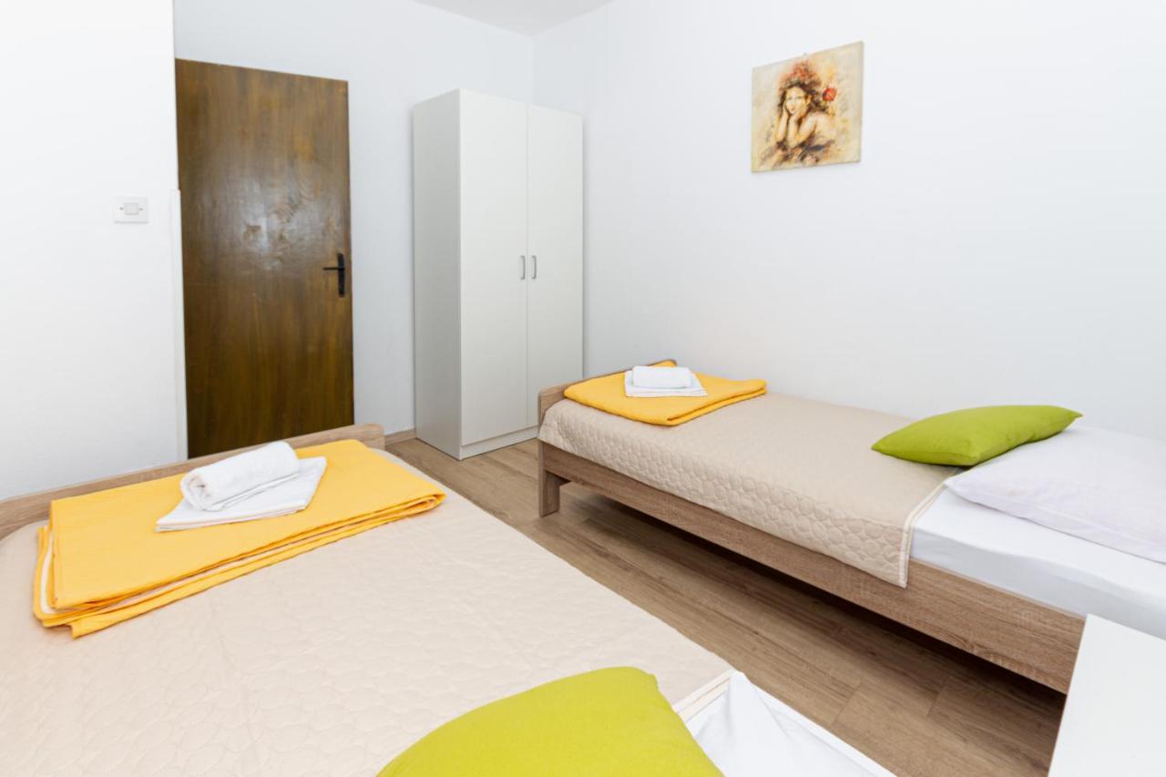 Apartment Plemic باغ المظهر الخارجي الصورة
