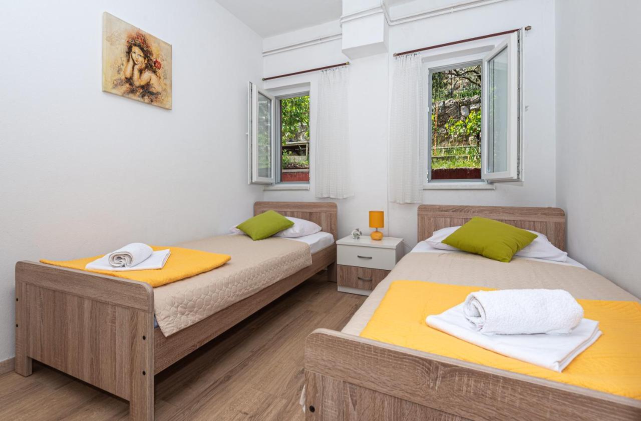 Apartment Plemic باغ المظهر الخارجي الصورة